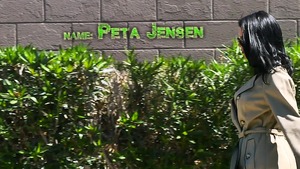 Brazzers Exxtra - Peta Jensen in oiled very clean cumshot