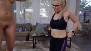 Share My BF: Australian Kiara Edwards threesome