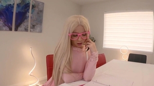 POVD: Kenzie Reeves feels like hard nailining