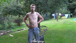 CzechWIFESWAP.com - Czech amateur doggy fucks outdoors