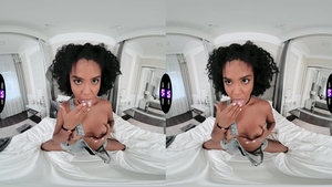 TmwVRNet.com: Yummy ebony feels in need of hard nailed rough