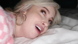 Tushy Raw: Lexi Lore finds pleasure in slamming hard