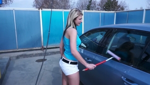 Mofos: Frothy Fun with a College Cutie on Campus
